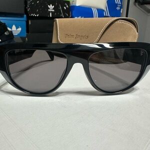 Palm Angels Sleek Black Sunglasses